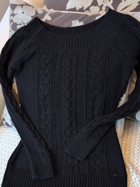 Black Cable Knit Women's Sweater - Brand:Guess